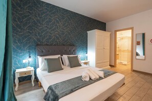 Comfort Quadruple Room | Soundproofing, free WiFi - Vatican Rome Guesthouse (Rome)