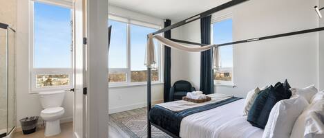 2 bedrooms, desk, iron/ironing board, travel cot