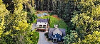 Pickleball | Sleeps 14 | 151 Brew Trail | Firepit