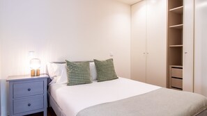 1 chambre, fer et planche à repasser, Wi-Fi gratuit, draps fournis