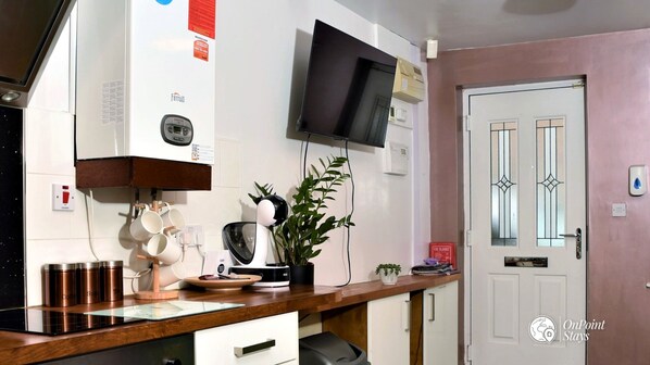 Interior - Delightful 1 Bedroom Home near Chester City Centre (Chester)