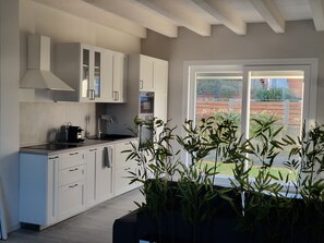 Studio Supérieur, vue jardin