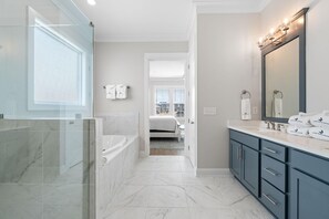 House, Multiple Beds (Bama Breeze at Summer Salt) | Bathroom | Shampoo, toilet paper - Bama Breeze at Summer Salt (Orange Beach)