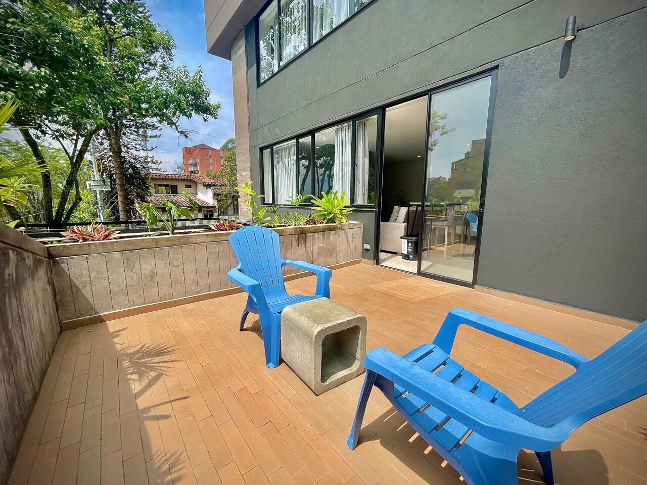 经典双人房 | 露台