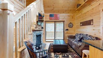 TV, fireplace, DVD player