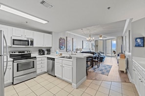 Appart'hôtel, plusieurs lits (Palacio 705) | Cuisine privée | Four, grille-pain