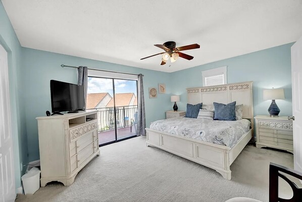 Townhome, Multiple Beds (Costa Vista Townhouse #9)