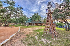 Property grounds - Ping Pong and Foosball; kitchen and bathrooms shared amenities (Dripping Springs)