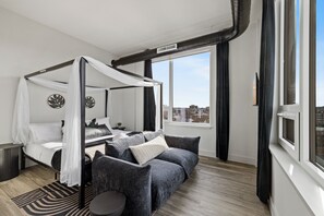 2 chambres, fer et planche à repasser, Wi-Fi, draps fournis