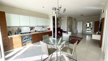 Luxury Apartment, Sea View | Private kitchen | Espresso maker, electric kettle