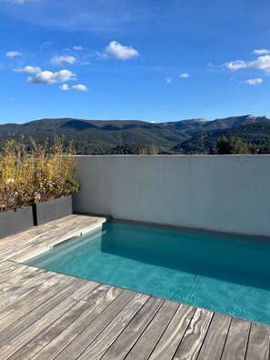 Pool - 🌿 Villa with swimming pool and panoramic view Auriol Near Cassis, Marseille and Aix (Auriol)