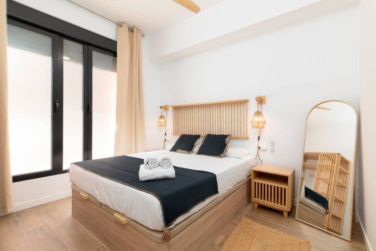 1 chambre, fer et planche à repasser, Wi-Fi gratuit, draps fournis