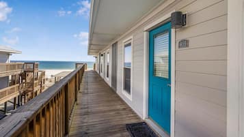 Condo, várias camas (Beach Front 603) | Área da propriedade