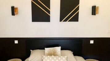 2 chambres, fer et planche à repasser, Wi-Fi gratuit, draps fournis