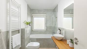 Hair dryer, towels, soap, shampoo