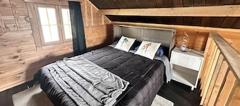 Trout & Grayling Paired Lakefront Cabins, Lakefront Twin Cabins