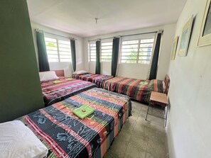 7 bedrooms, free WiFi, bed sheets