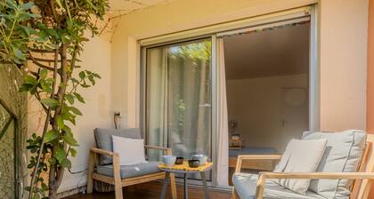 Superbe appartement avec terrasse et jardin