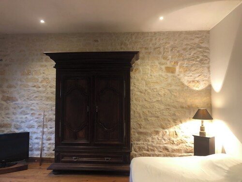 T1 bis apartment in Charentaise house in the heart of La Tremblade.