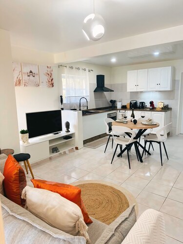 Dani House - Porto Moniz Escape