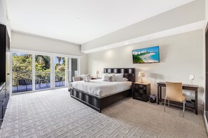 Villa, Balcony | 3 bedrooms, iron/ironing board, free WiFi - Exclusive Doral Stay W Luxury Amenities (Miami)