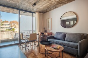 Deluxe Apartment, Balcony, Pool View | City view - Explora Palermo Hermoso Chic Studio C1D (Buenos Aires)