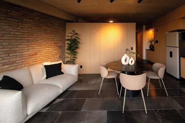 Interior - Nogal by Pardela (Guadalajara)