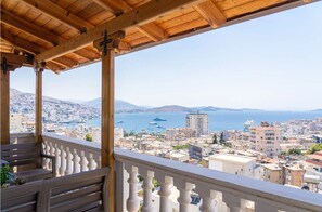 Property grounds - Penthouse Condo in Sarandë with views (Sarandë)