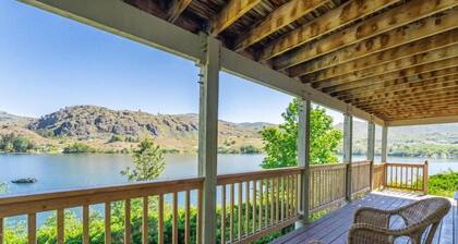 Wapato Lake Waterfront Retreat
