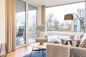 Televisión, libros, estéreo