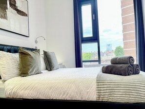 3 Schlafzimmer, Bügeleisen/Bügelbrett, Reisekinderbett, WLAN