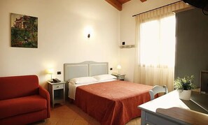 Wi-Fi de cortesia, roupa de cama