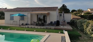 Pool - Rasteau, vacation villa with 3 bedrooms and heated pool (Rasteau)