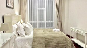 2 Schlafzimmer, Schreibtisch, Bügeleisen/Bügelbrett, kostenloses WLAN