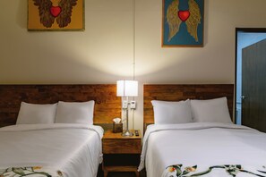 华丽双人房, 2 张双人床 | 免费 WiFi、床单