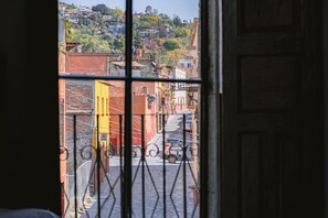 Deluxe Double Room, 2 Double Beds | Free WiFi, bed sheets - Casa Xaca (San Miguel de Allende)