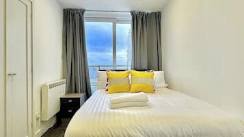 2 bedrooms, WiFi, bed sheets