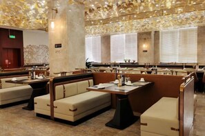 Restaurant - Aksu Hongfu Hotel (Aksu City)