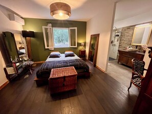 4 habitaciones, wifi y ropa de cama 