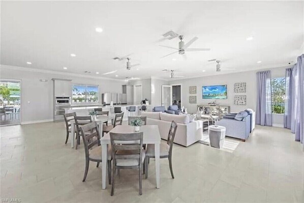 Interior - Private Villa in South Naples (Naples)