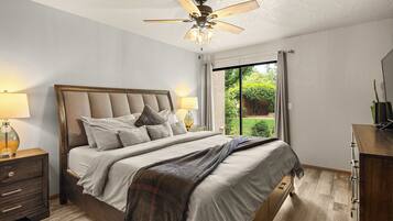 3 soverom, reiseseng for barn, wi-fi og sengetøy