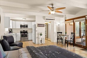 1 habitación, cuna de viaje y wifi