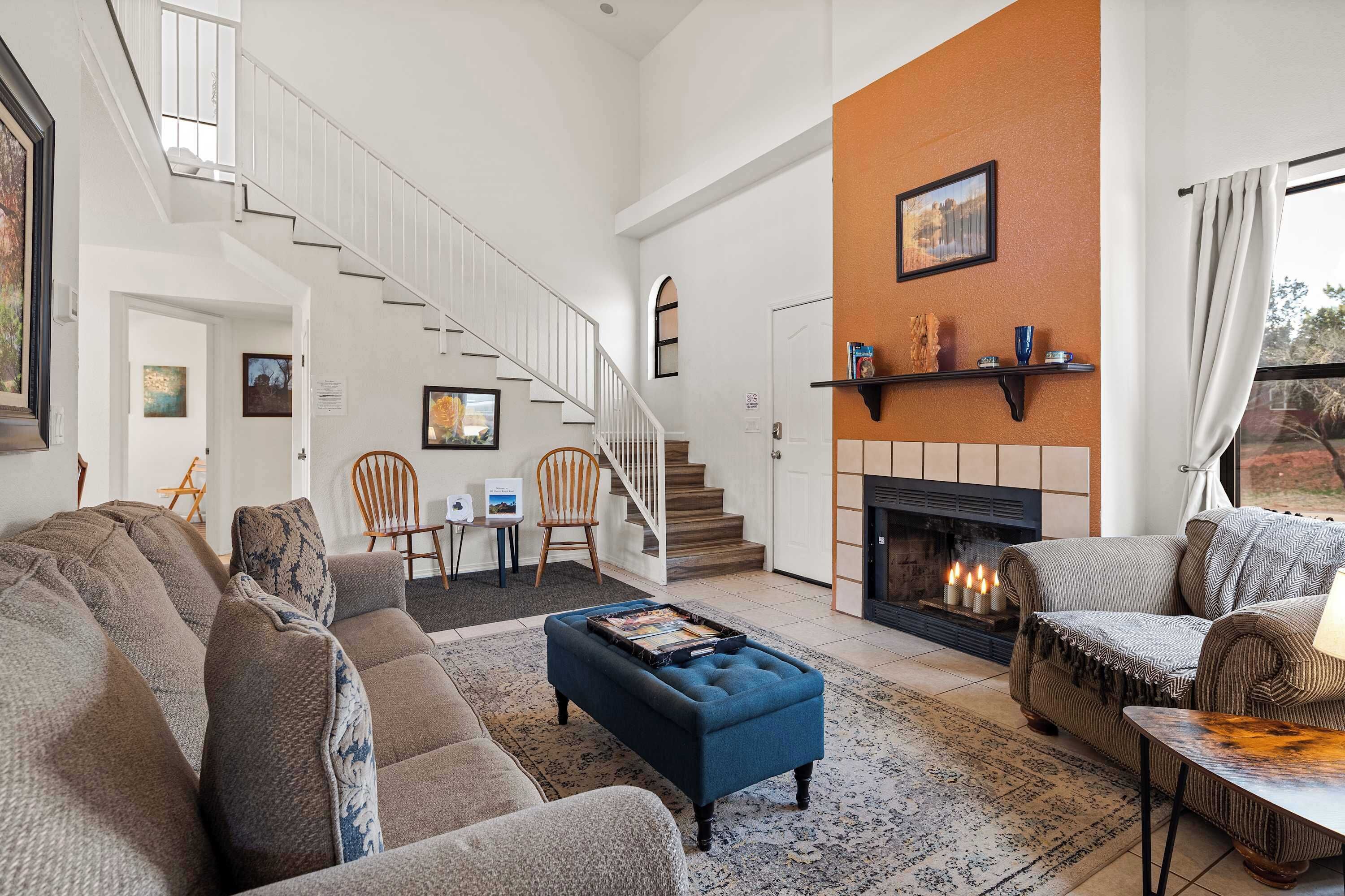 電視、壁爐、書籍、 辦公室