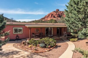 Exterior - Myrinn – Red Rock Views, Trail Access at Your Door (Sedona)