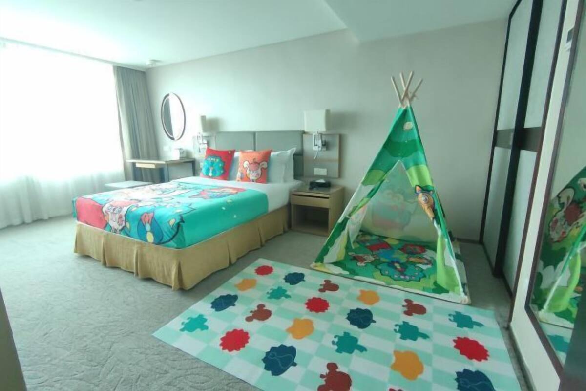 Cots/infant beds
