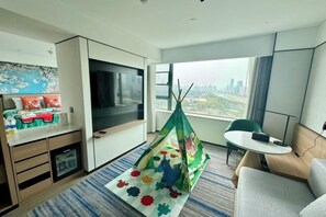 Cribs/infant beds - Holiday Inn WUHAN RIVERSIDE by IHG (Wuhan)