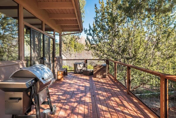 Terrace/patio - Myrinn – Desert Luxe w/ Amazing Views for Family (Sedona)