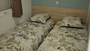 3 makuuhuonetta, vuodevaatteet