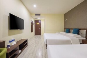 Room - Super 8 Hotel (Beijing Xizhimen People's Hospital Jiaotong University) (Beijing)
