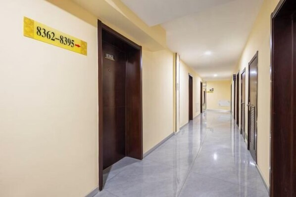 Interior - Super 8 Hotel (Beijing Xizhimen People's Hospital Jiaotong University) (Beijing)